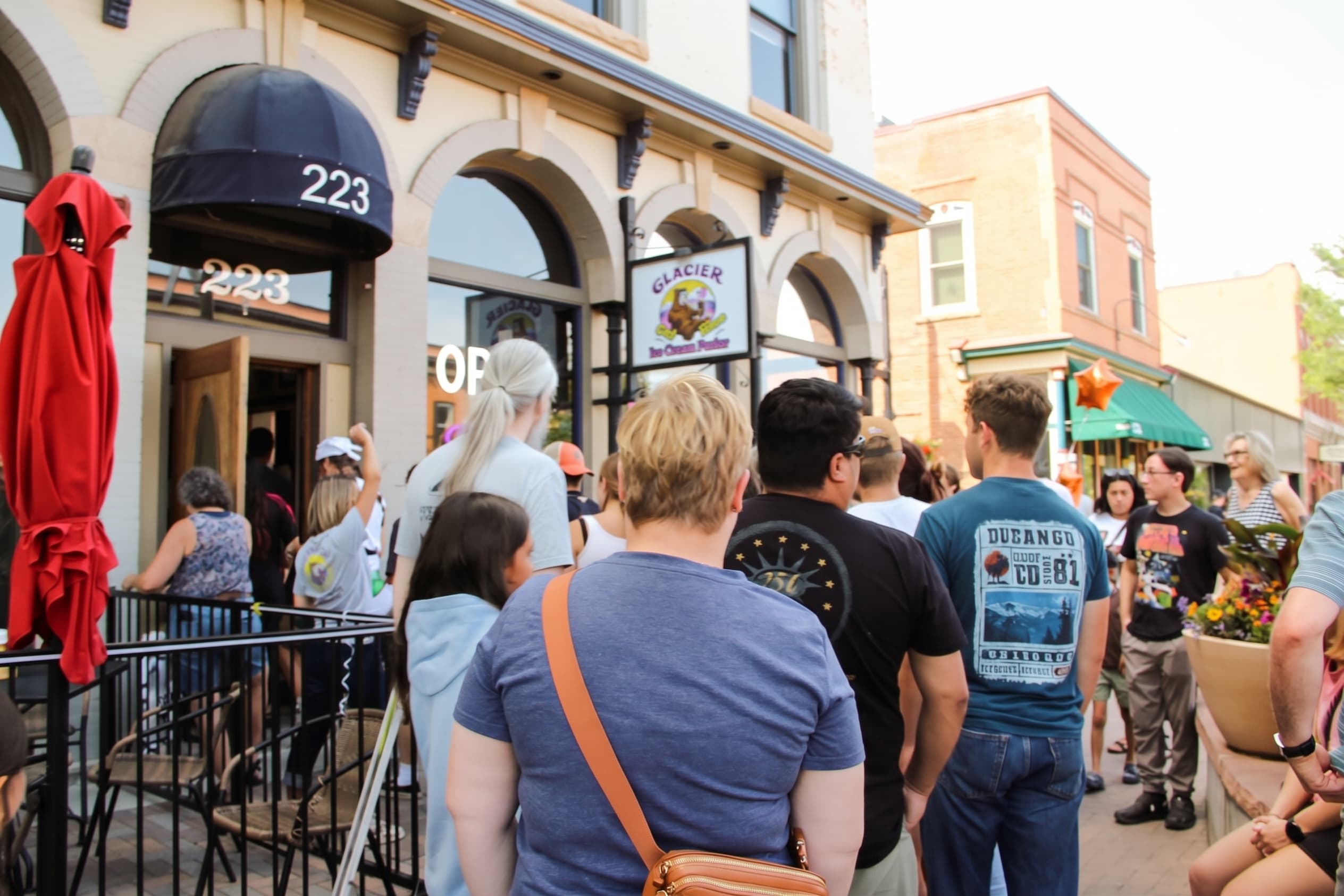 The line stretching out the door at 223 Linden